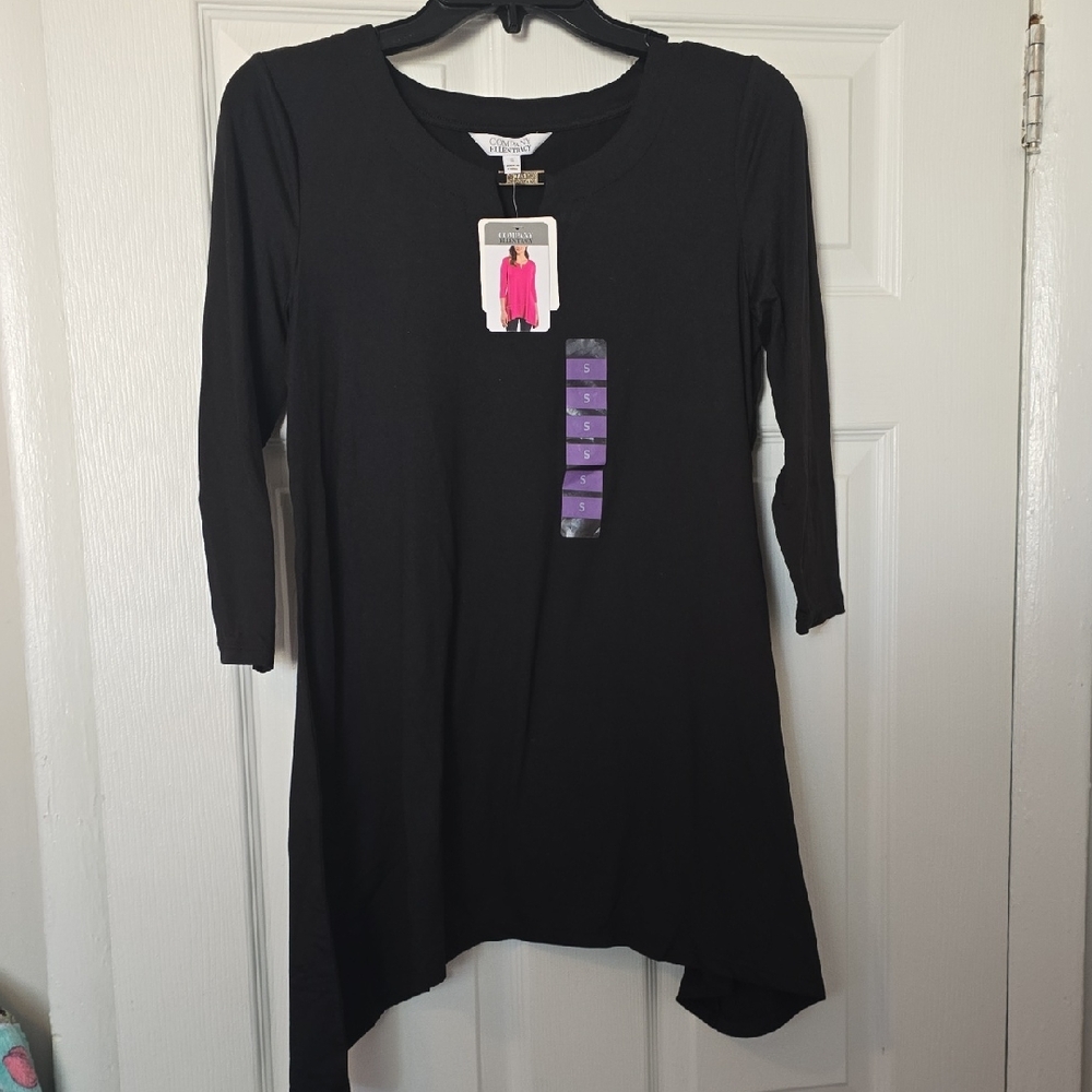 Ellen Tracy Black Asymmetrical Tunic Top